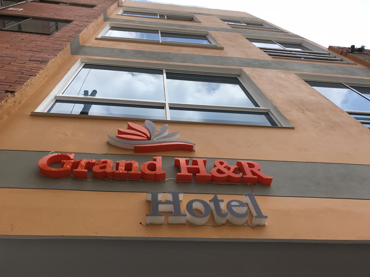 Hotel Grand H&R 比列塔 外观 照片
